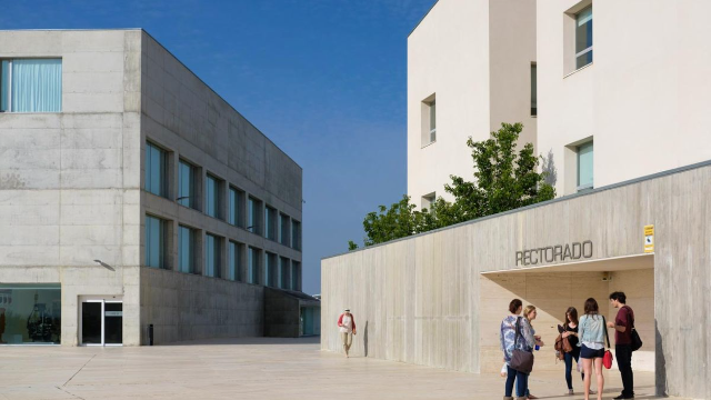 Universitas San Jorge: Perguruan Tinggi Modern di Zaragoza